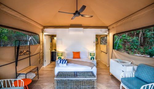 Queen Room with Pool View