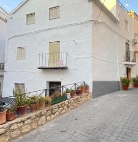 Four-Bedroom Holiday Home