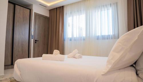 Two-Bedroom Deluxe Apartment