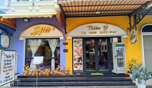 Four-Bedroom Apartment