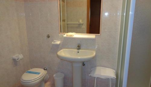 Two-Room Apartment (4 Adults)
