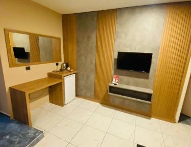 Standard Family Room