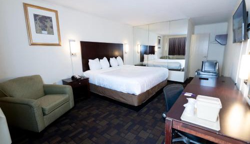 King Room - Non-Smoking