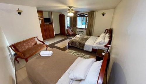 Triple Room with Private Bathroom