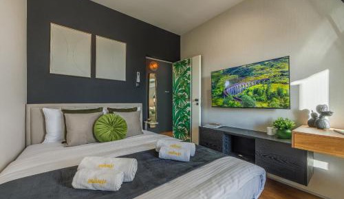Two-Bedroom Superior Apartment