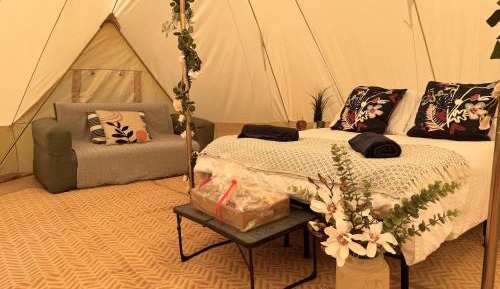 Deluxe Luxury Tent