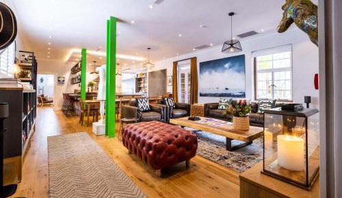 Luxury Three-Bedroom Garden Apartment