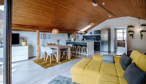 Superior One-Bedroom Apartment with Balcony