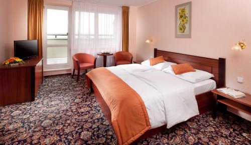Deluxe Double Room with Balcony