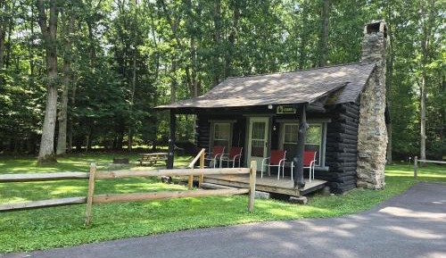One-Bedroom Holiday Home