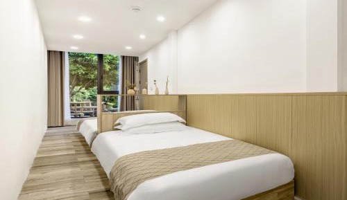 Economy Twin Room
