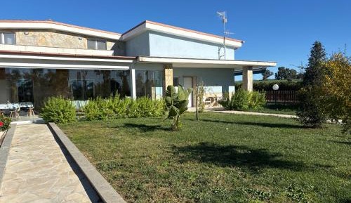 Deluxe Double or Twin Room with Garden View