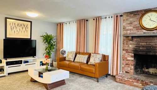 Three-Bedroom Townhouse