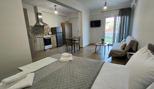 One-Bedroom Apartment with Garden