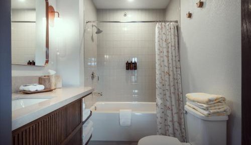 King Suite with Sofa Bed - High Floor