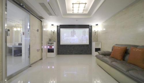 Double Room 7