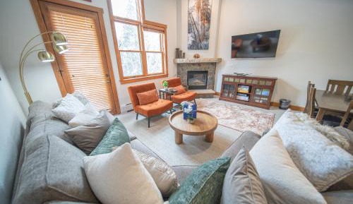 Three-Bedroom Townhouse