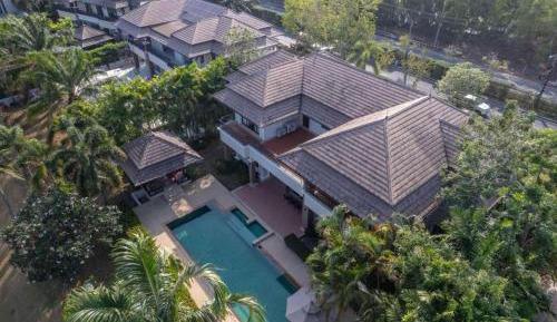 Deluxe Villa