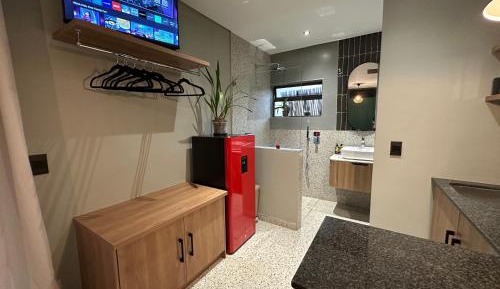 Deluxe Double Room with Shower
