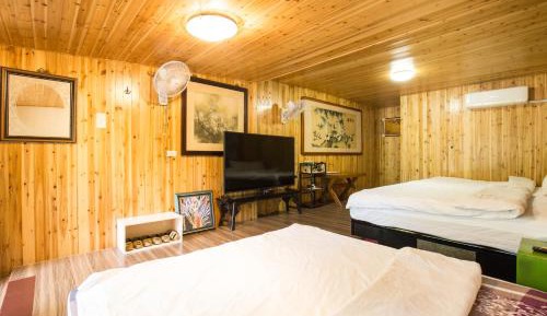 Deluxe Suite-D3