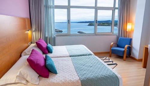 2 Single Beds, Superior Room, Sea View