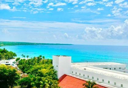 Three-Bedroom Apartment with Ocean View