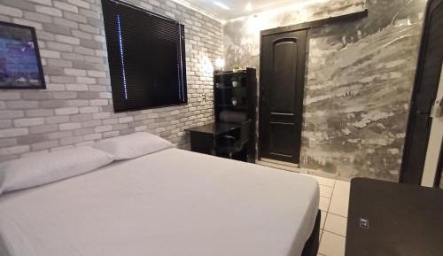 Quadruple Room with Private Bathroom
