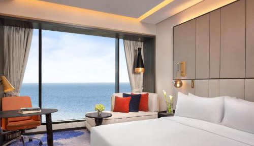 Superior Ocean View King 