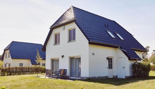 Two-Bedroom Holiday Home