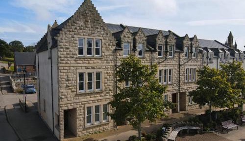 Three-Bedroom Townhouse