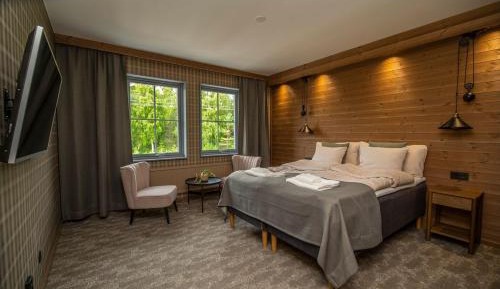 Family Room with Private Bathroom