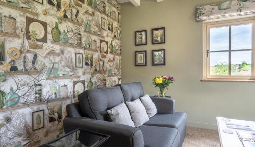 Superior King Suite