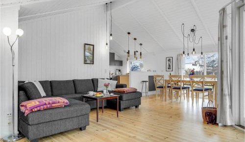 Four-Bedroom Holiday Home