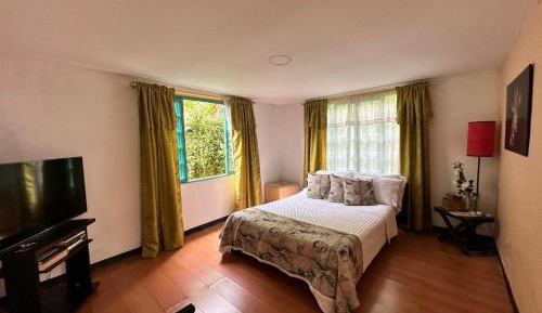 Double Room with Private Bathroom
