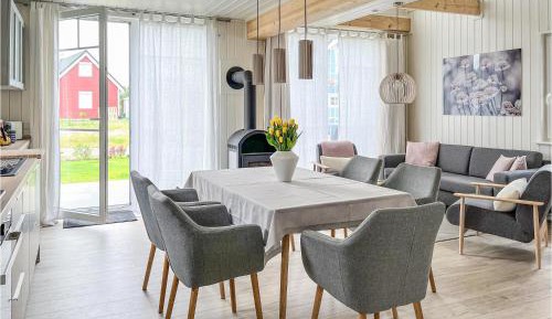 Two-Bedroom Holiday Home