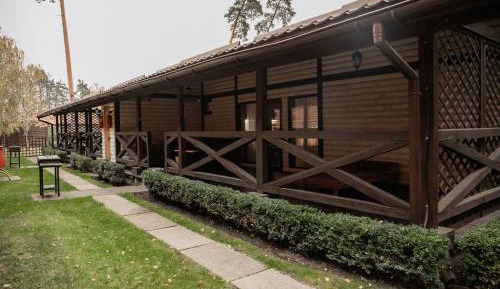 One-Bedroom Bungalow