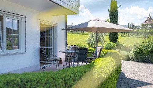 One-Bedroom Apartment with Garden