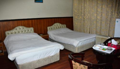Twin Room with Private Bathroom