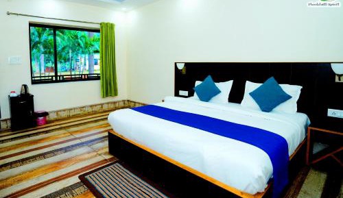 Triple Room with Mountain View