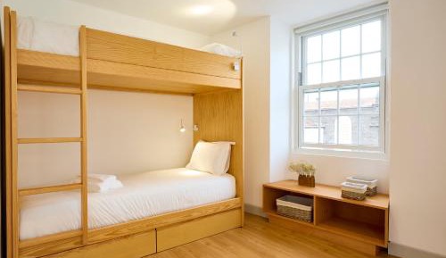 Bunk Bed in Mixed Dormitory Room