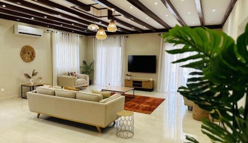 Deluxe Villa