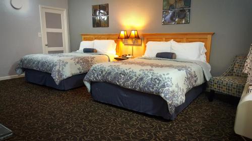 Queen Room with Two Queen Beds
