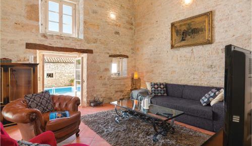 Four-Bedroom Holiday Home