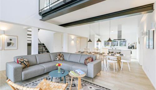 Five-Bedroom Holiday Home