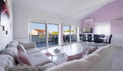 Five-Bedroom Holiday Home