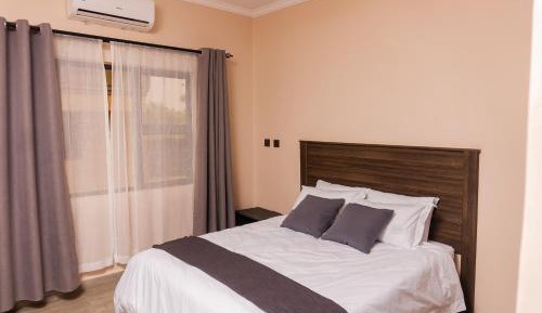 Classic One-Bedroom Apartment with King Bed