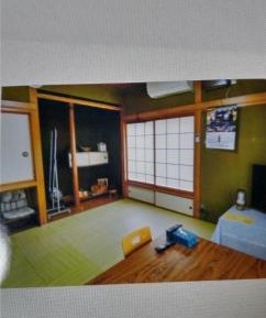 Japanese-Style Room