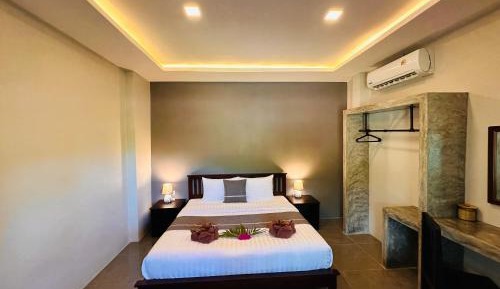 Deluxe Bungalow with Garden View