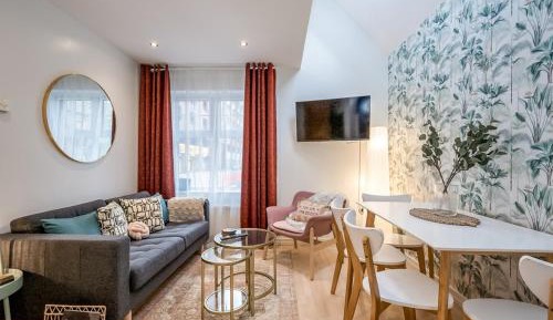 Three-Bedroom Standard Apartment