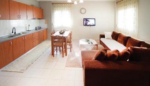 One-Bedroom Apartment with Garden